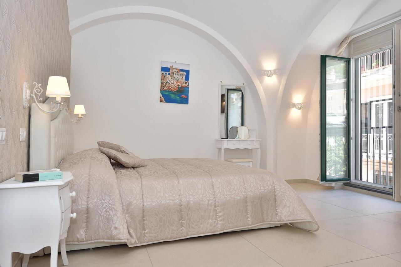 Sirena Apartment Минори Екстериор снимка
